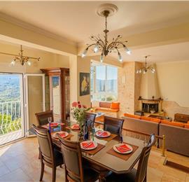 5 bedroom villa with pool, near Acharavi, sleeps 9